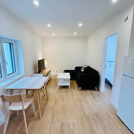 Apartment Casa Martins Country 6 - 20mins From Ericeria With Private Parking *