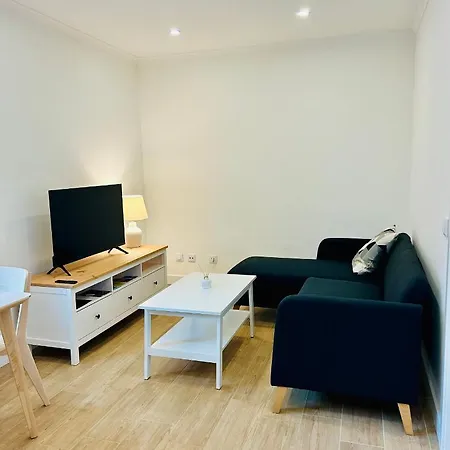 Apartment Casa Martins Country 6 - 20mins From Ericeria With Private Parking